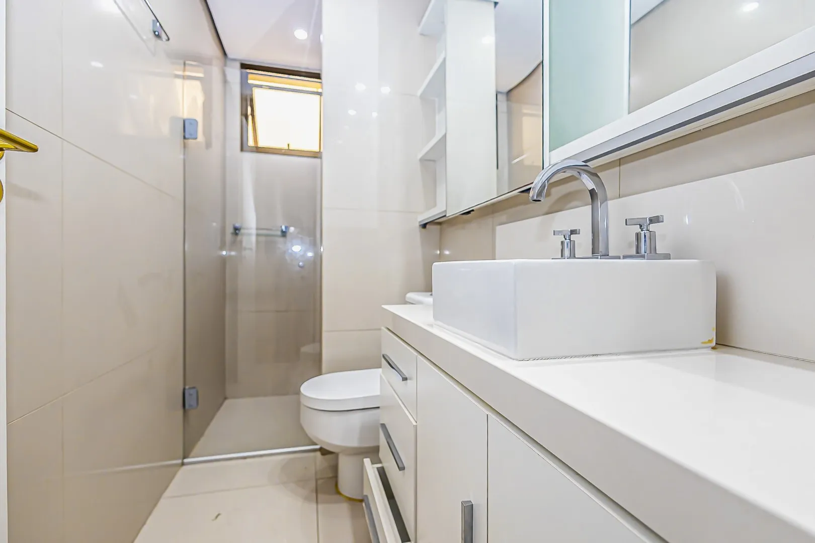 Квартира с балконом 136 м² и 3 спальнями — photo 21