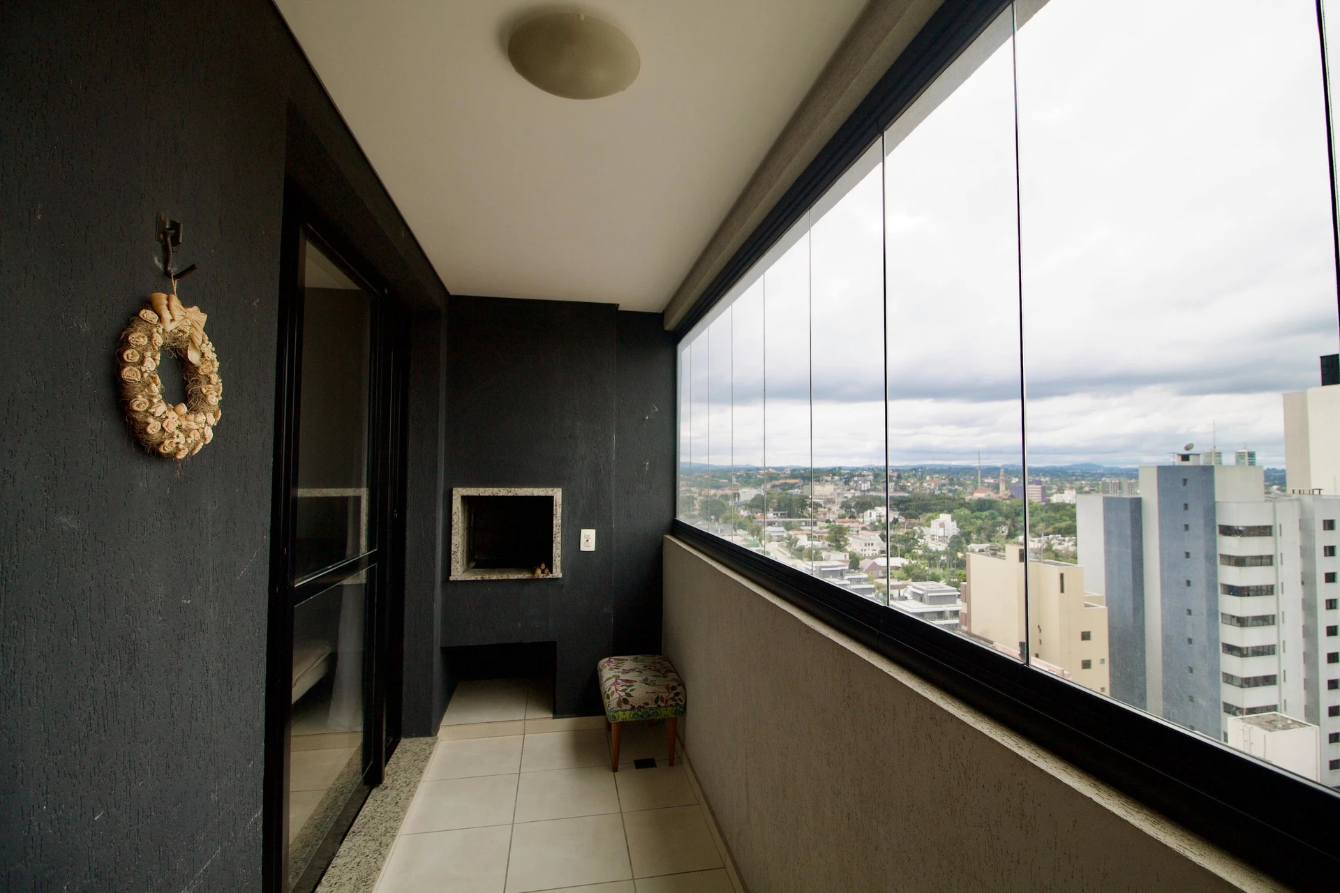 Washing machine in a one-bedroom apartment, 46 m² — photo 27