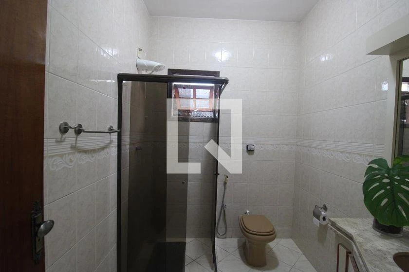 House, 370 m², with a grill on the balcony — photo 31