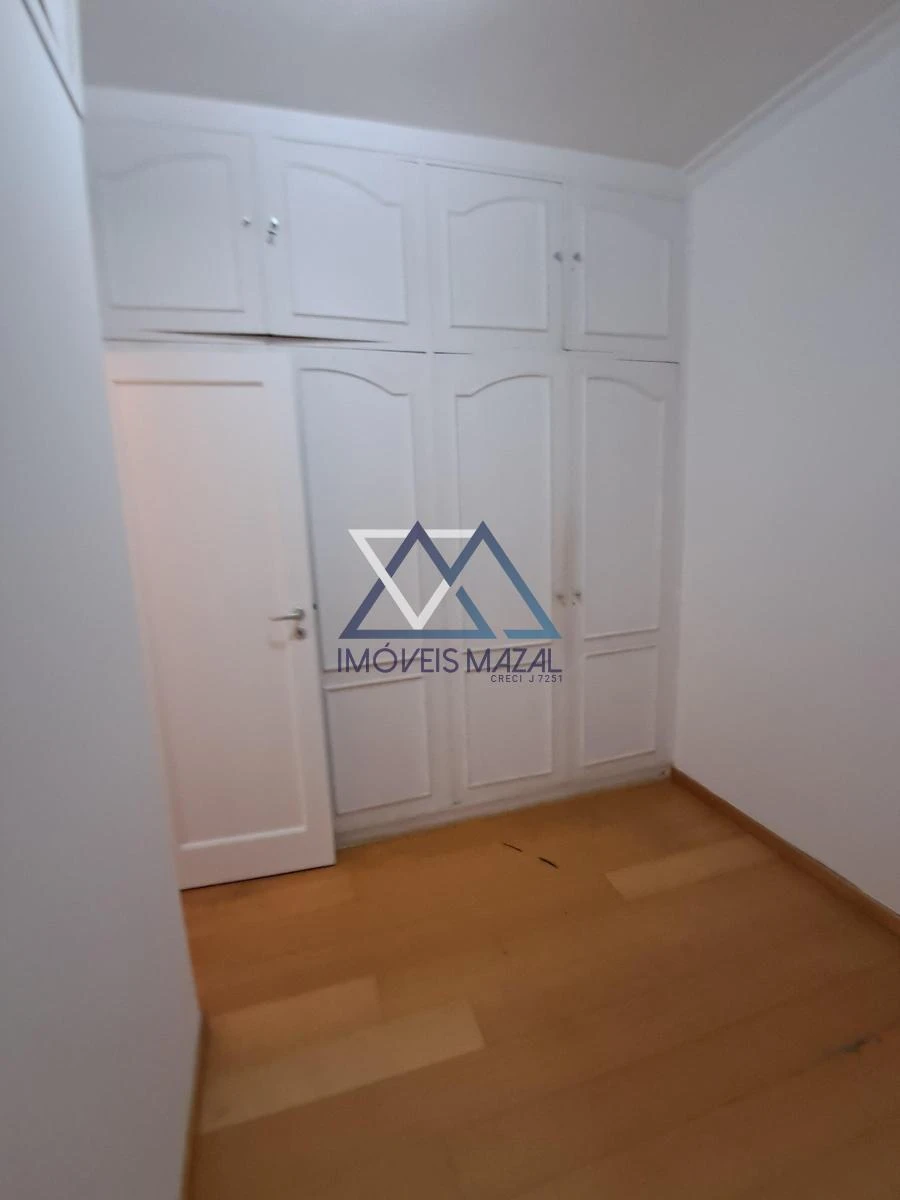 3-bedroom apartment with a walk-in closet in Rio de Janeiro — photo 23