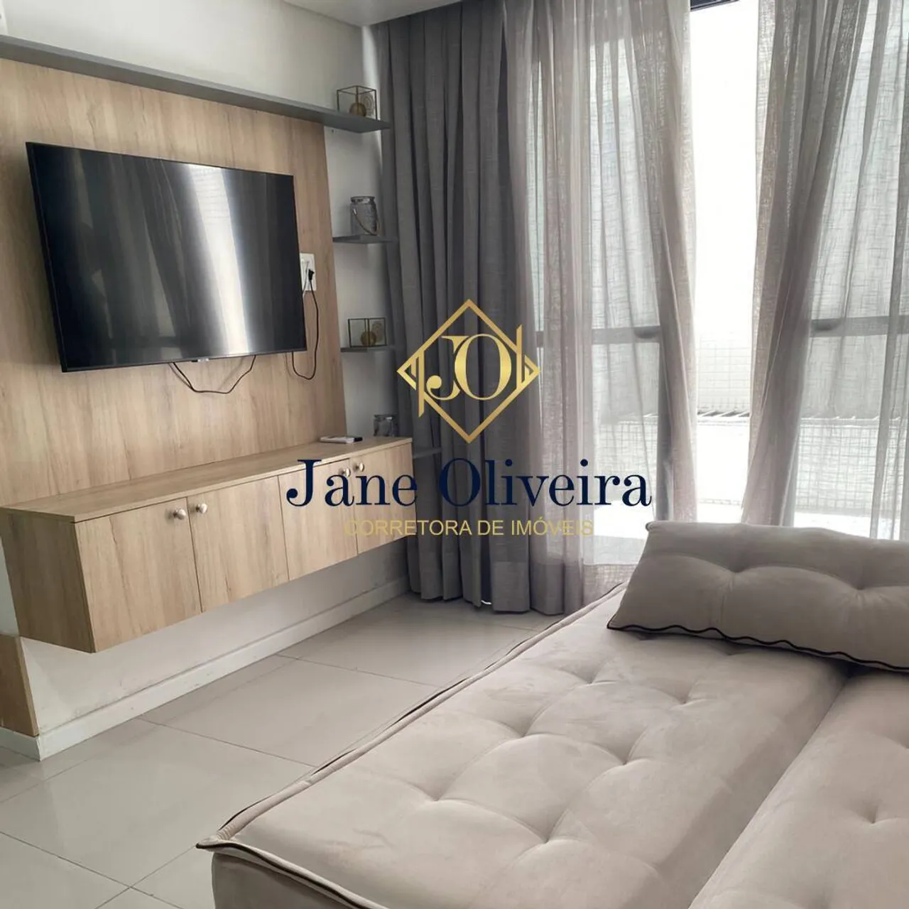 Furnished 1-bedroom apartment with open-plan kitchen — photo 11
