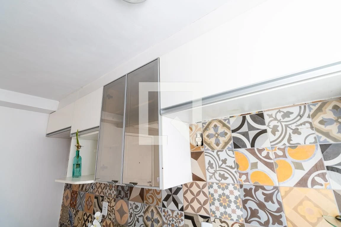 Деревянный пол или ламинат и 2 спальни: квартира 44 м² — photo 28