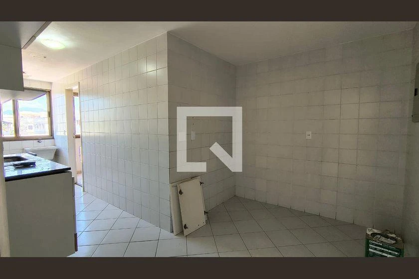 Квартира: 3 спальні, 1 з власною ванною кімнатою, 124 м² — photo 2