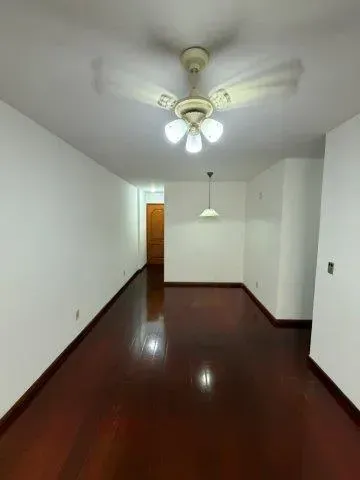Rental apartment with 3 bedrooms and 2 bathrooms — photo 17