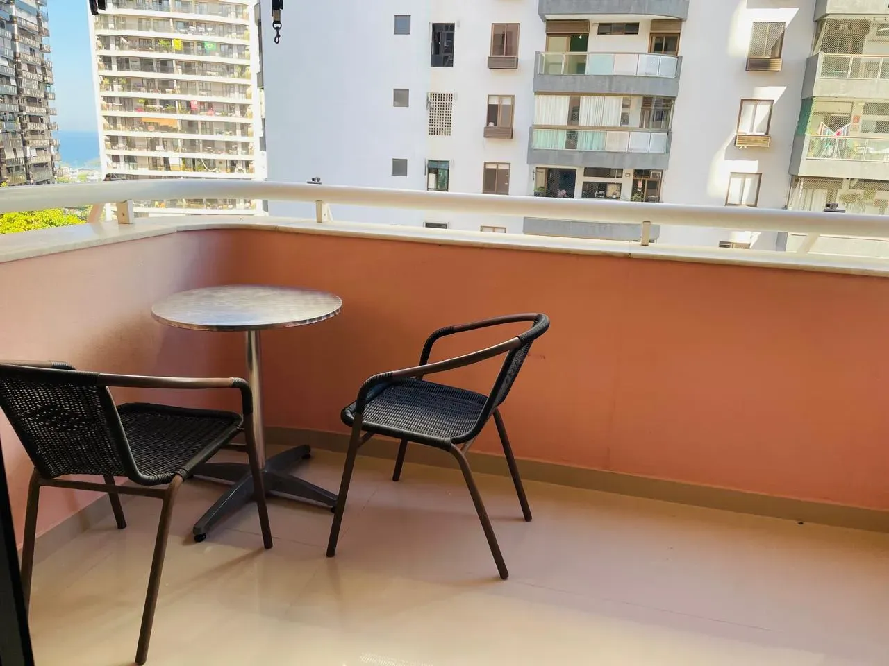 Apartamento com 2 suítes, varanda fechada e jardim privativo — photo 10
