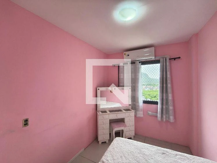 3-bedroom apartment in a building with a gym — photo 11