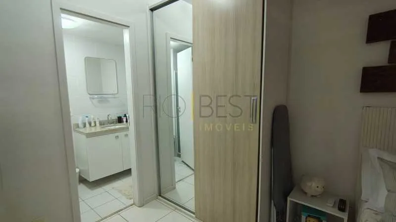 Furnished 2-bedroom apartment with integrated open-plan kitchen — photo 18