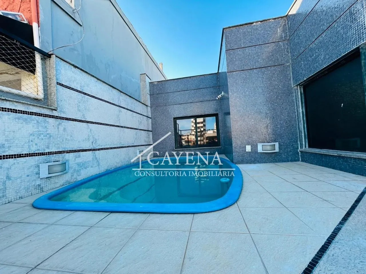 Apartment with 247 m², 3 bedrooms and 4 bathrooms — photo 17