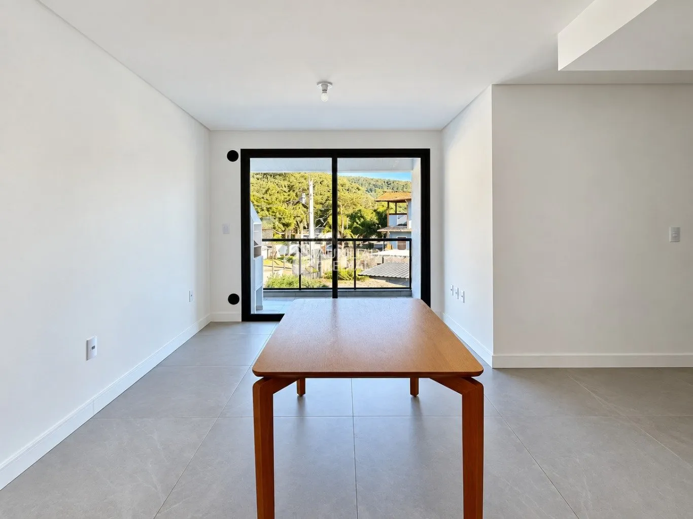 2-bedroom apartment with a home office — photo 9