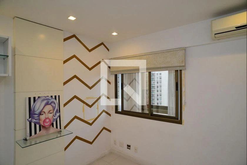 3-bedroom apartment with a water view — photo 31
