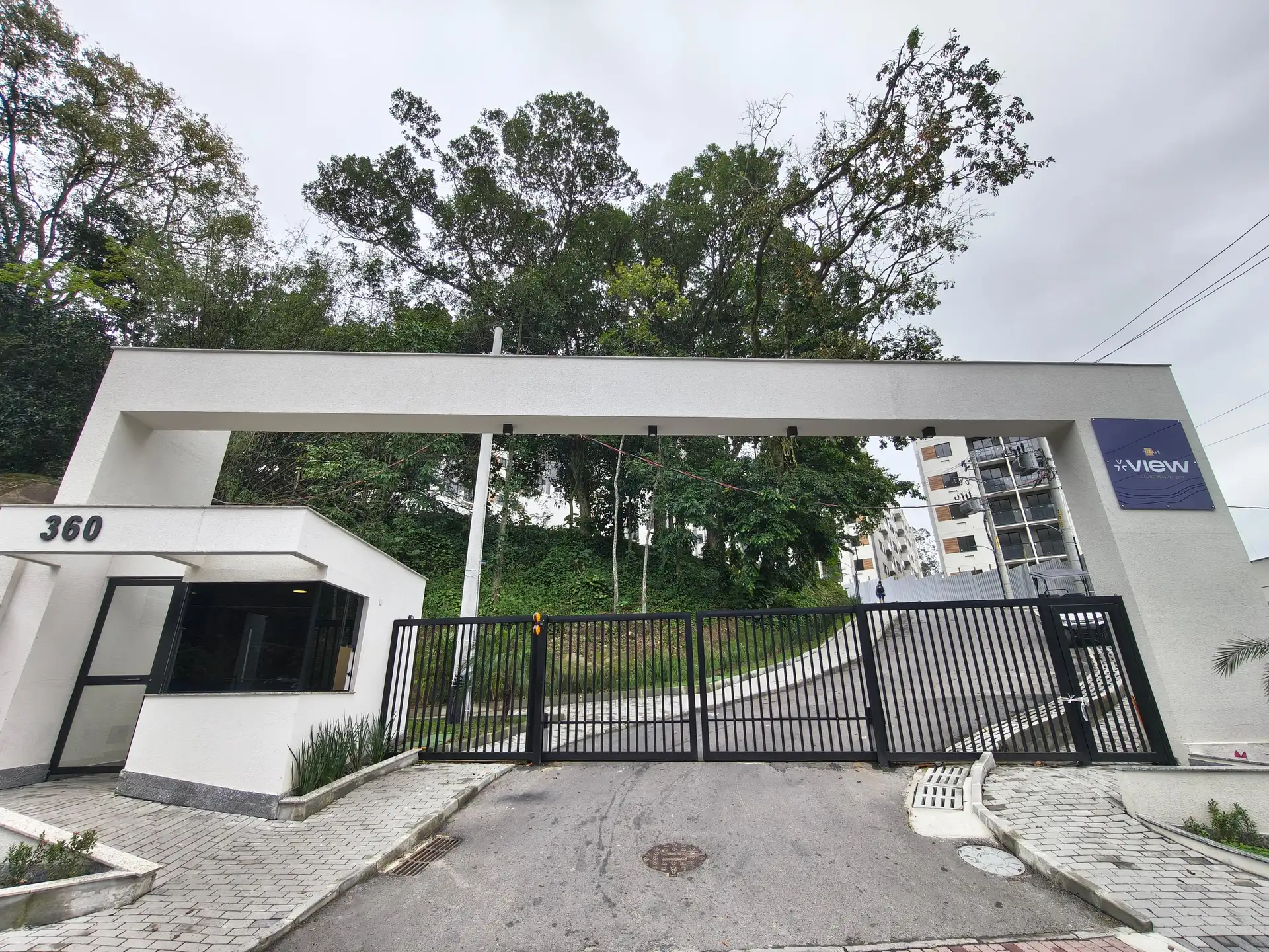 Apartamento mobiliado com 2 quartos, 1 banheiro e varanda — photo 74