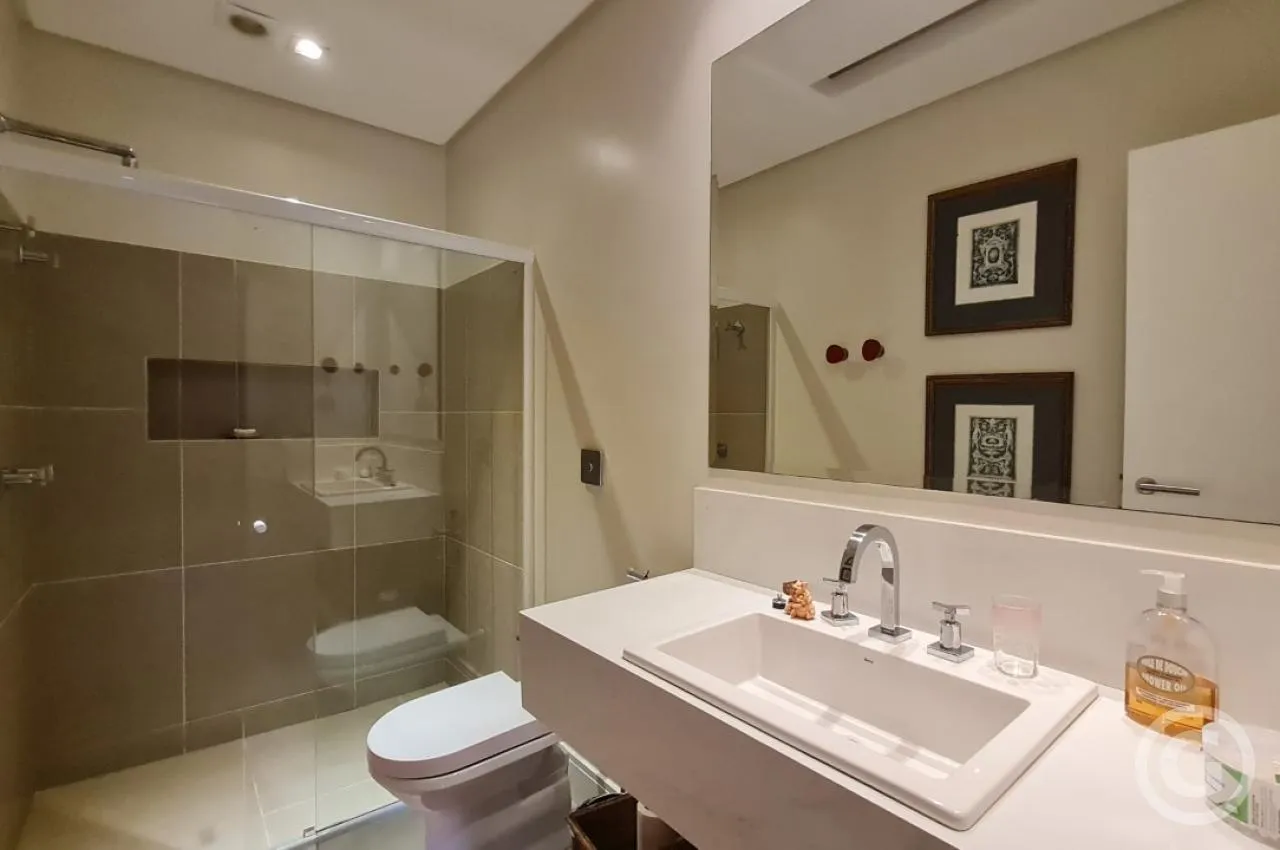 Casa com 550 m² e 4 quartos com cozinha integrada — photo 13