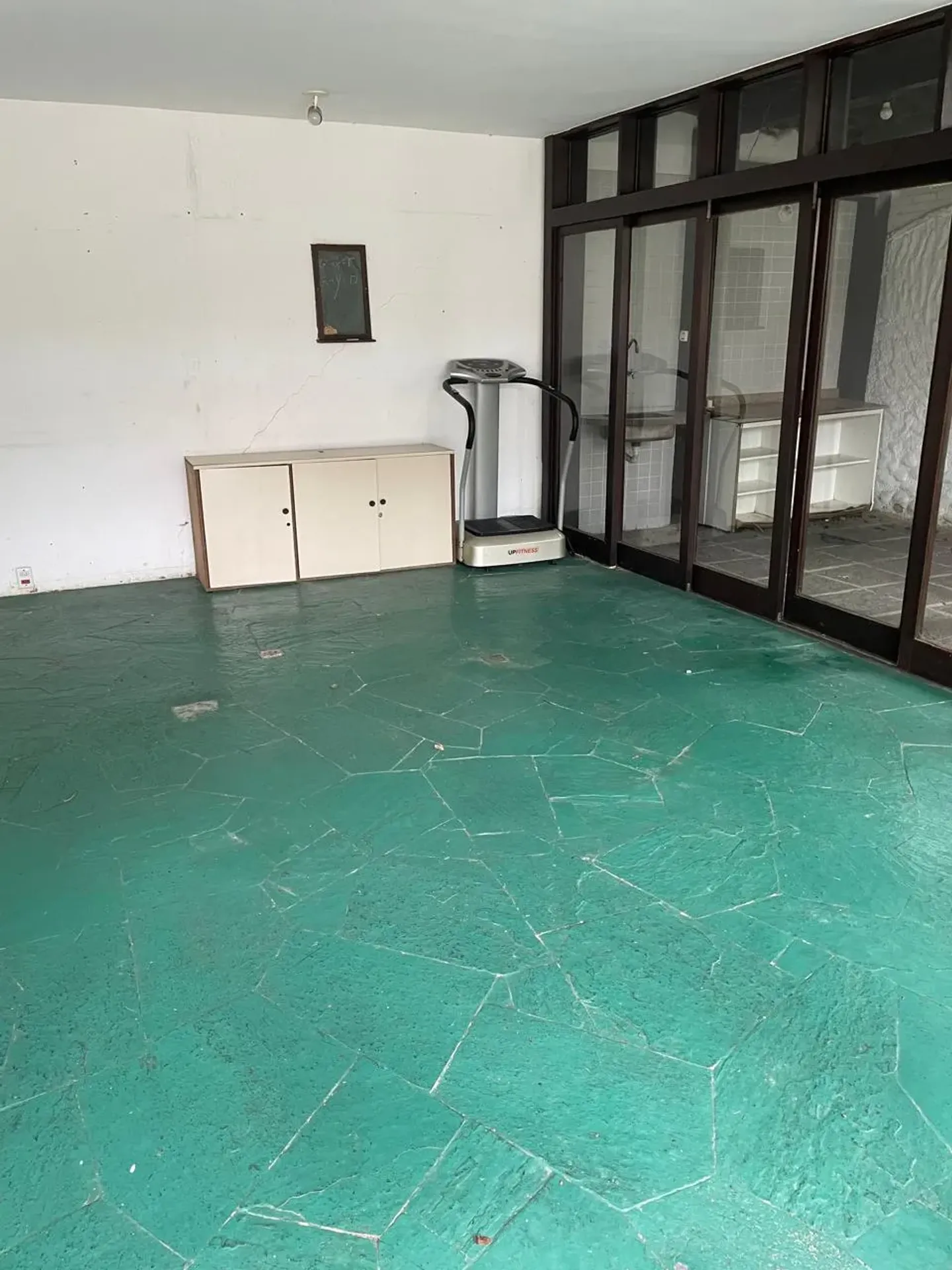 Casa com 5 quartos e cozinha fechada a gás — photo 22
