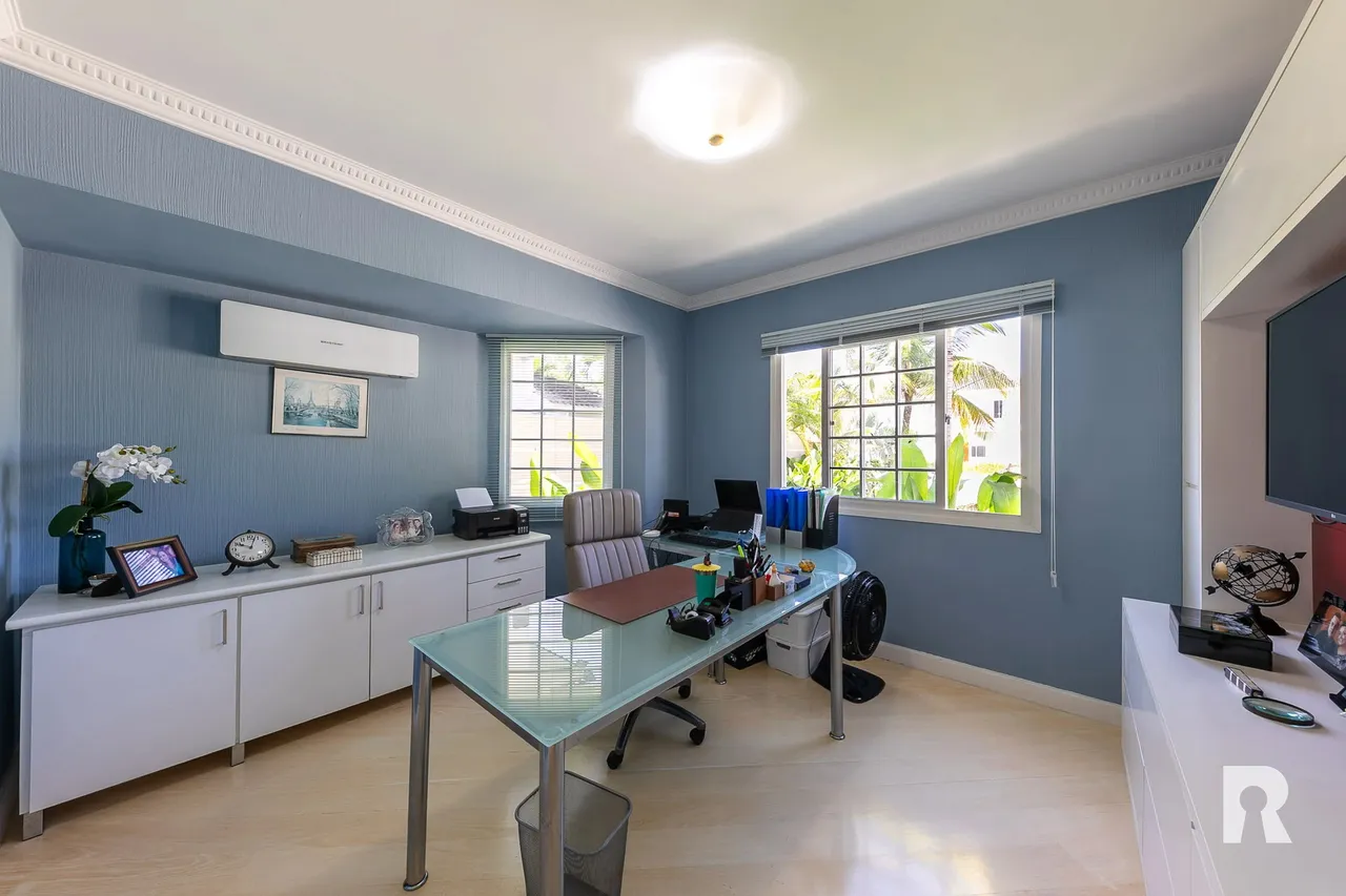 Furnished house with 4 bedrooms and a gas kitchen — photo 8