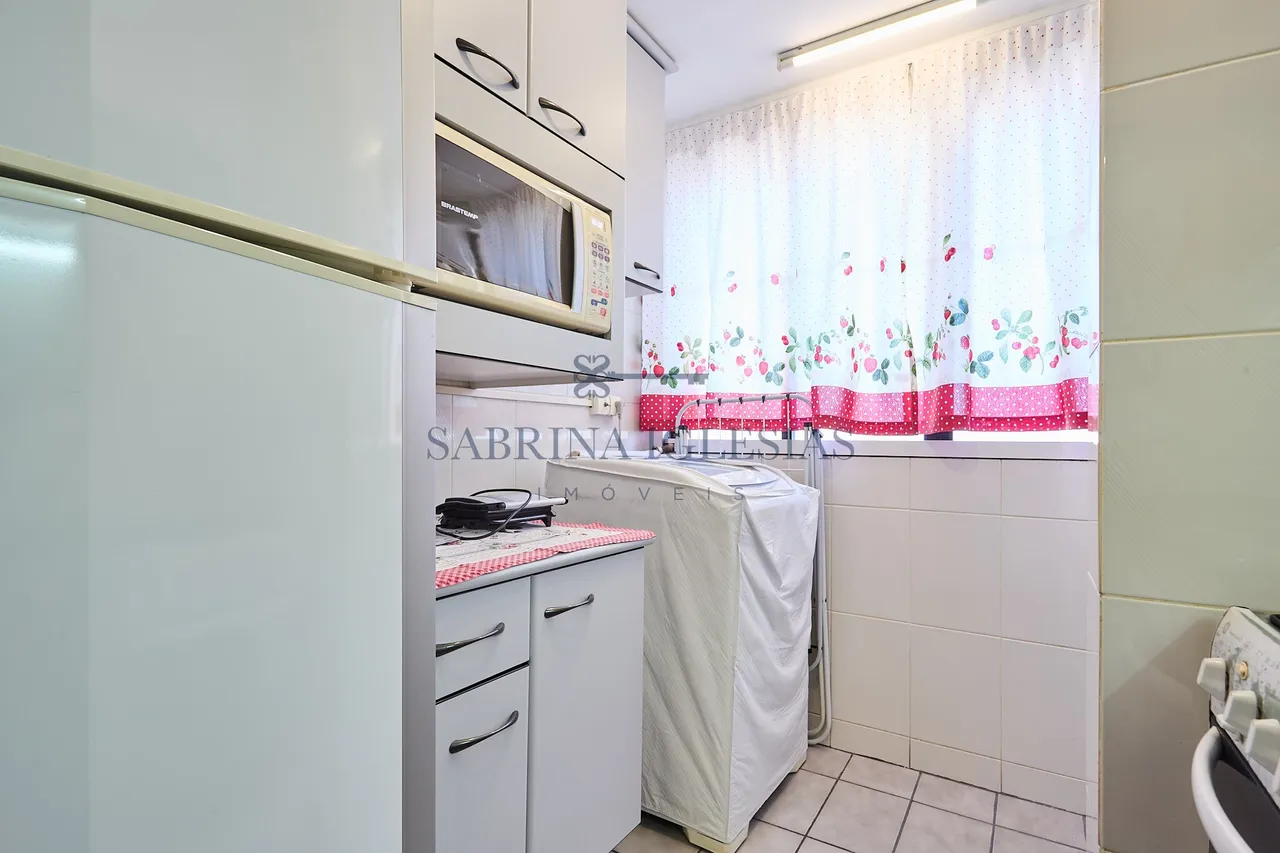 Unfurnished 94 m² apartment with balcony and air conditioning — photo 9