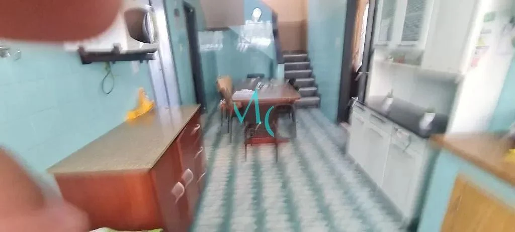 Casa com 5 quartos e 3 suítes, sem vaga
