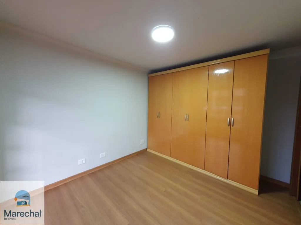 Condo townhouse with 3 bedrooms and a gas open-plan kitchen — photo 4