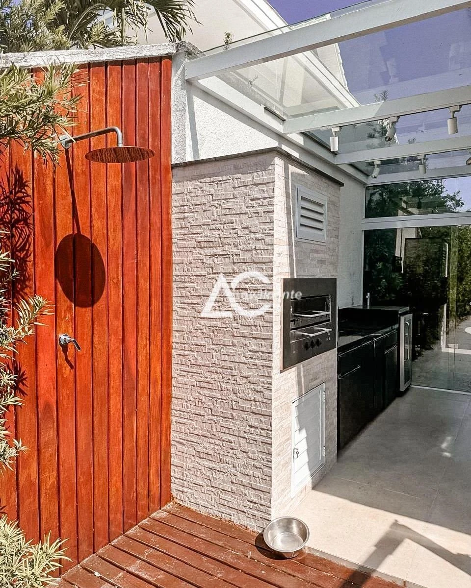 Casa mobiliada de 600 m² com 5 suítes e 7 banheiros — photo 22