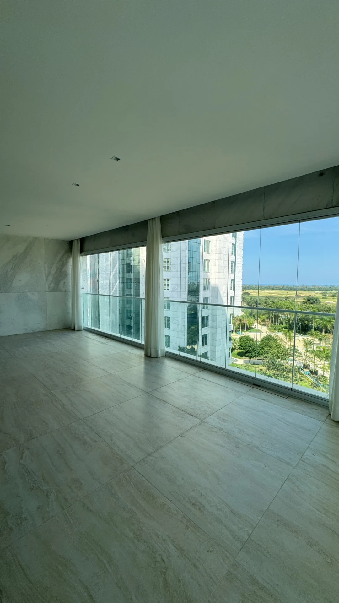 Apartamento, 268 m², com varanda envidraçada — photo 2