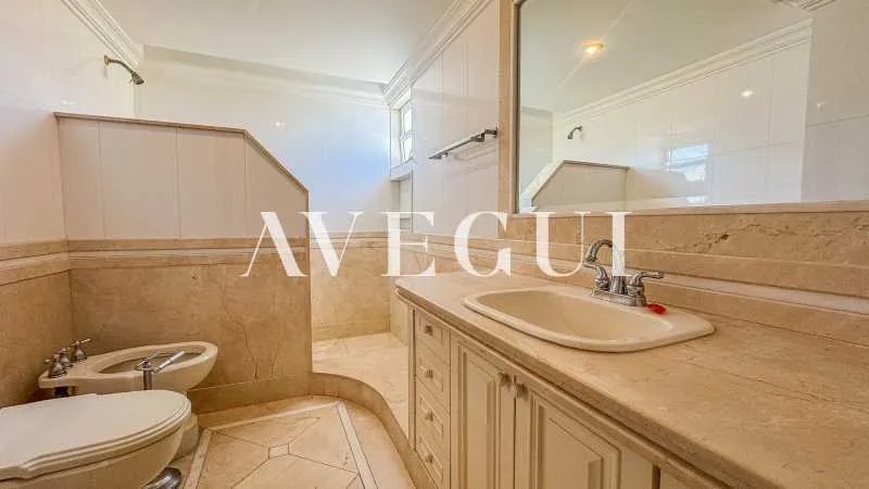 Триплекс 1077 м² с балконом — photo 12