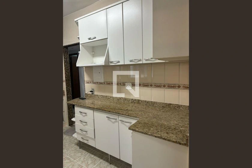 80 m² apartment with 2 bedrooms and a gas stove kitchen — photo 3