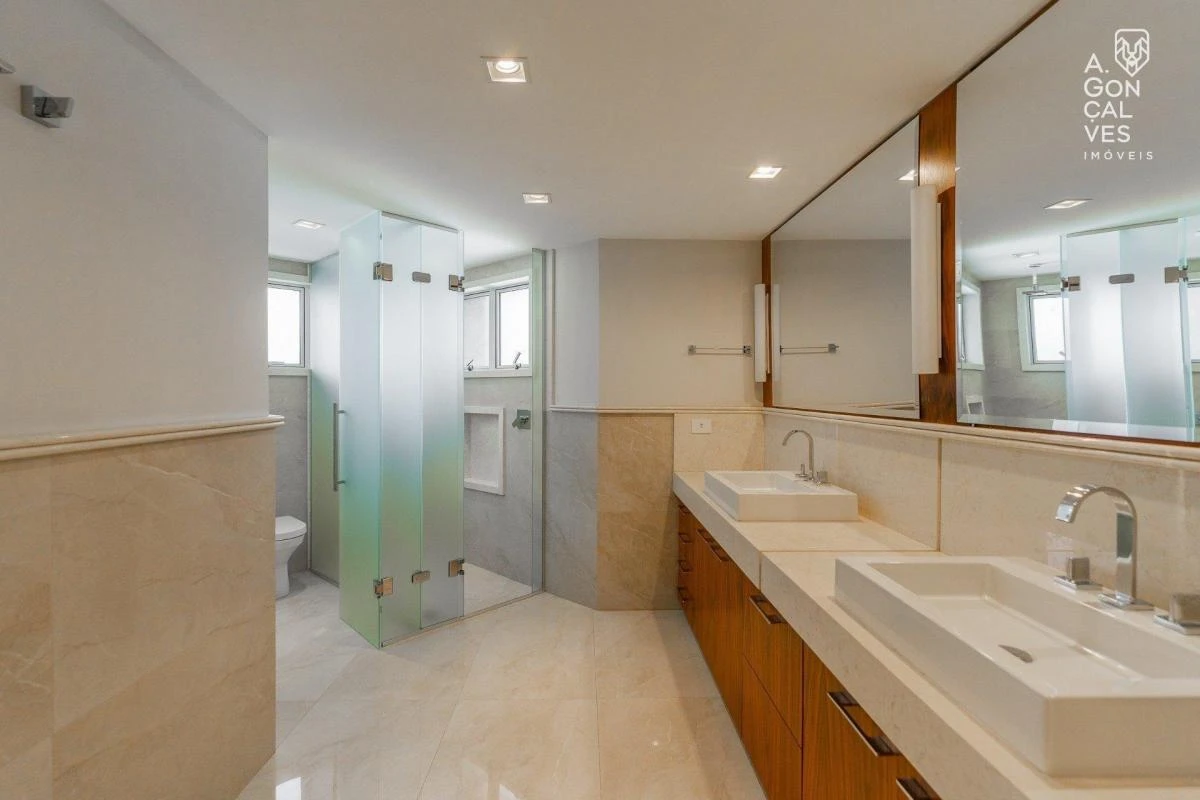 Робоче місце та 5 спалень: квартира 442 м² — photo 19