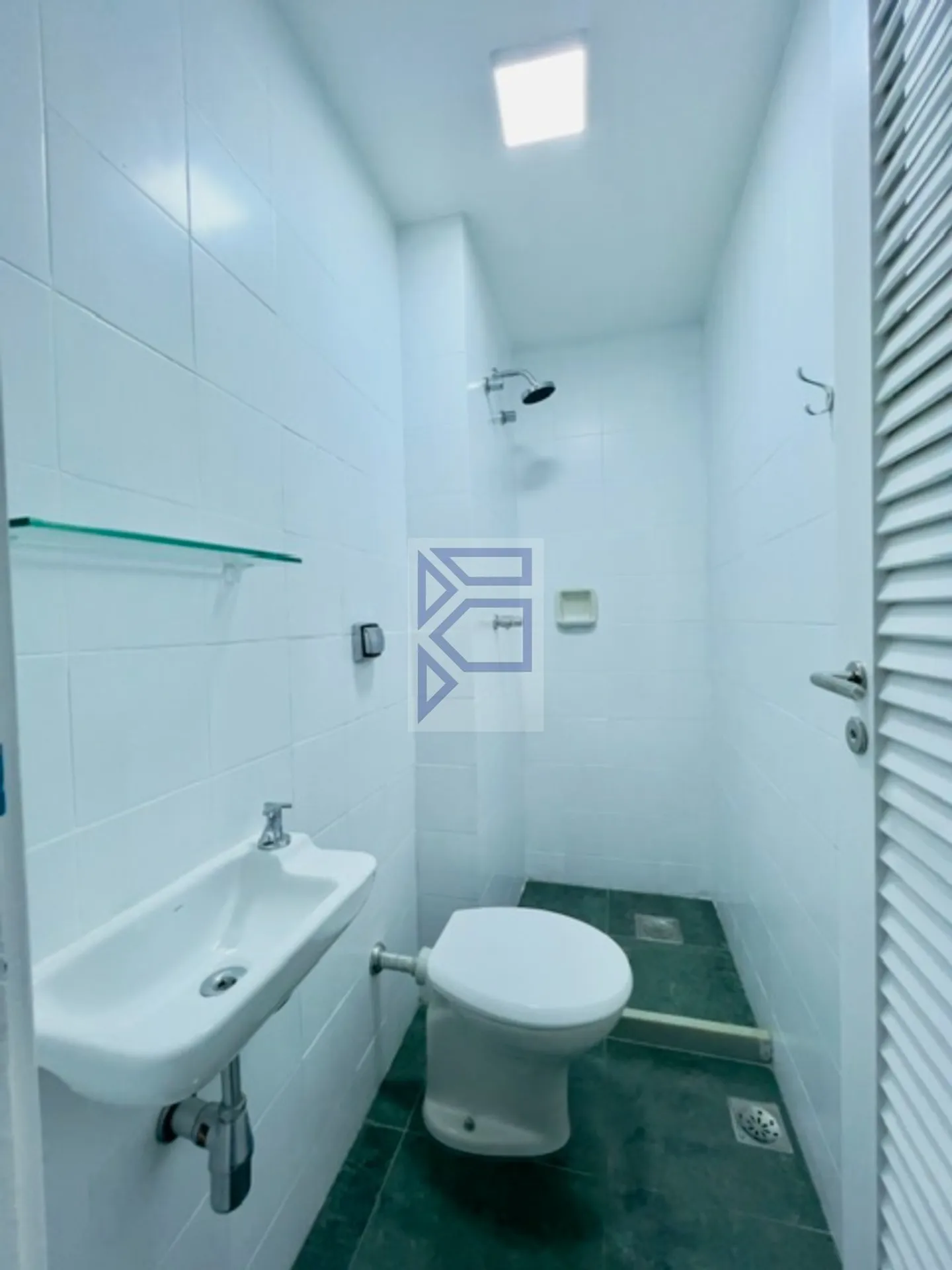 Apartamento de 227 m² com 4 quartos e 3 vagas — photo 20
