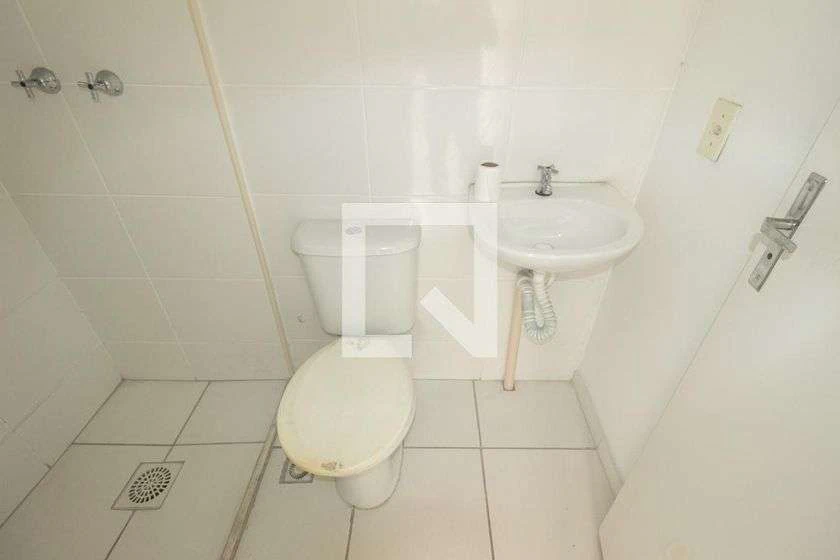 2-bedroom apartment with open-plan kitchen and en-suite — photo 23