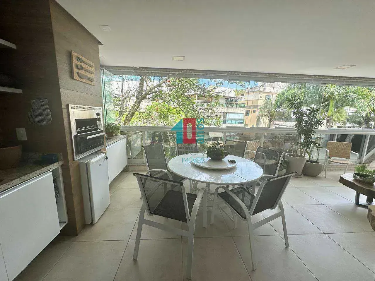 160 m² apartment with 4 bedrooms and 3 en-suites — photo 24