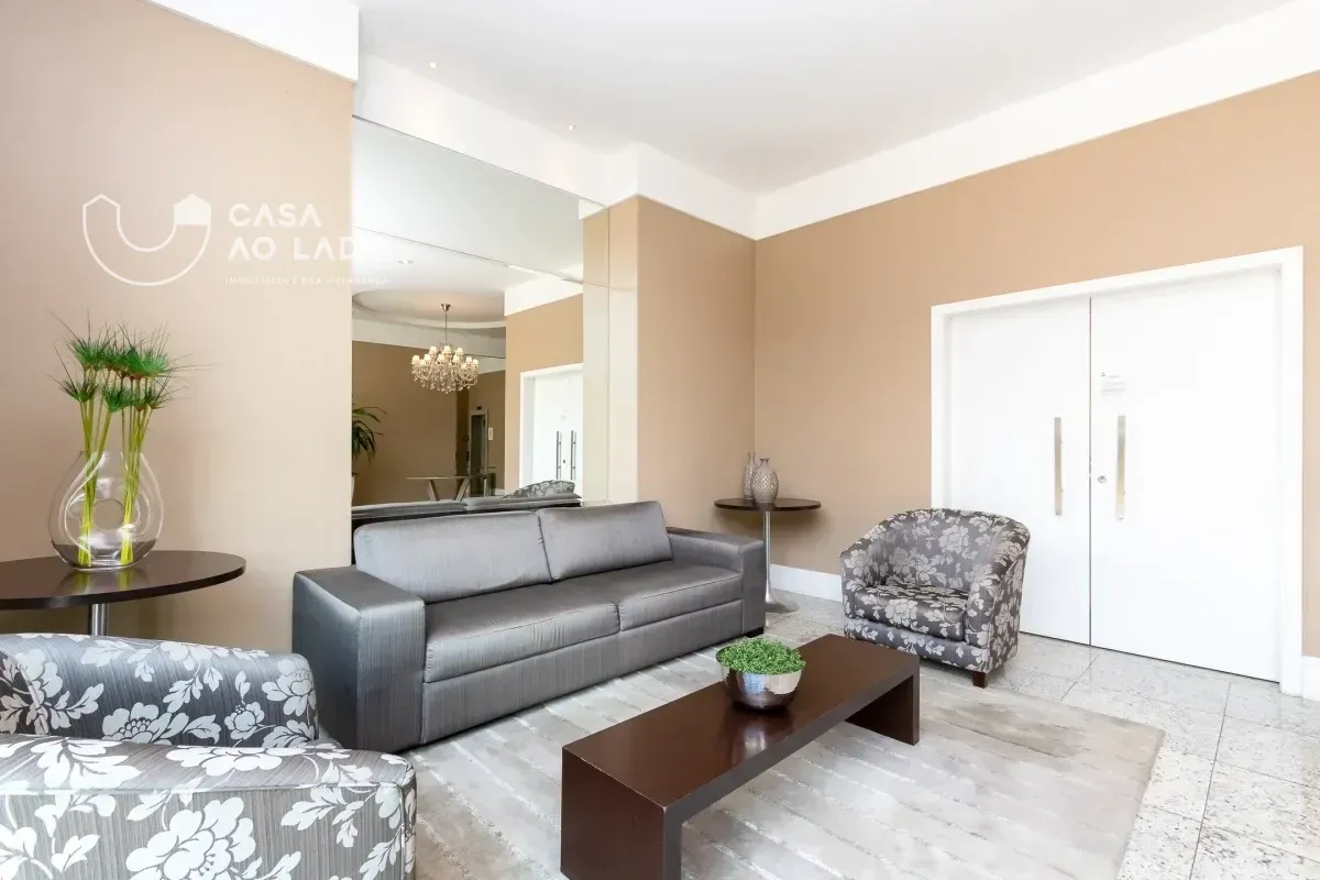 Furnished apartment, 282 m², with a bathtub — photo 45