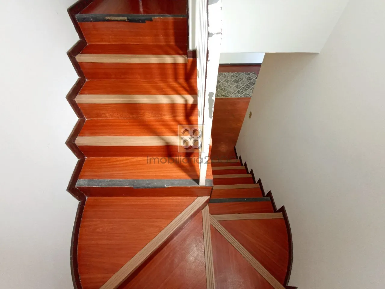 3-bedroom house with a washing machine in Curitiba — photo 25