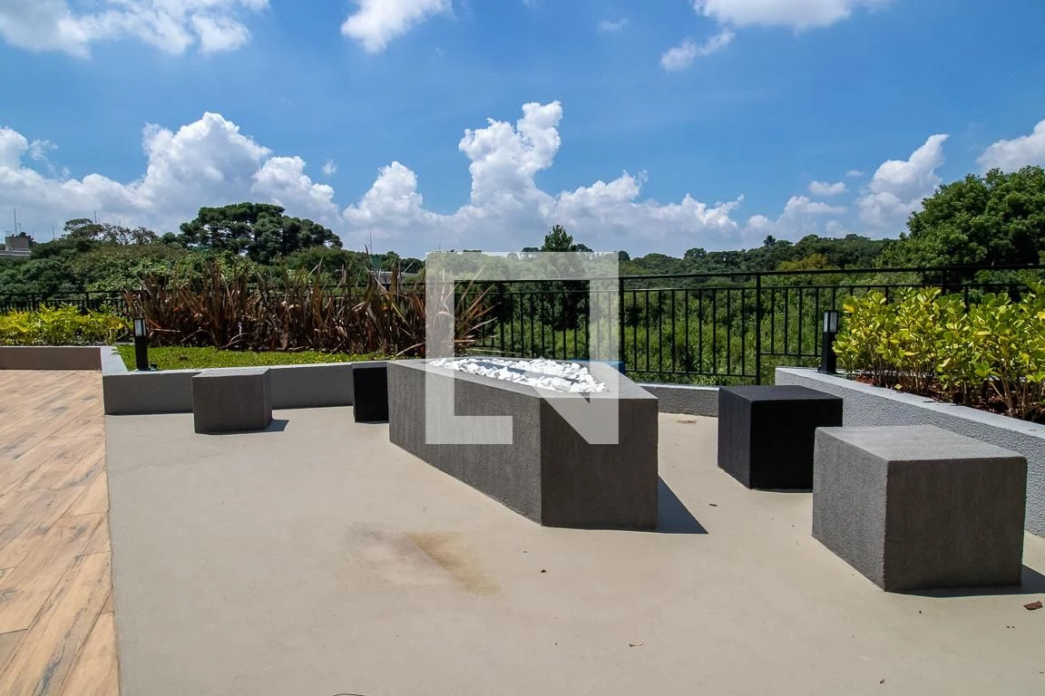3-bedroom apartment with a park view in Curitiba — photo 34