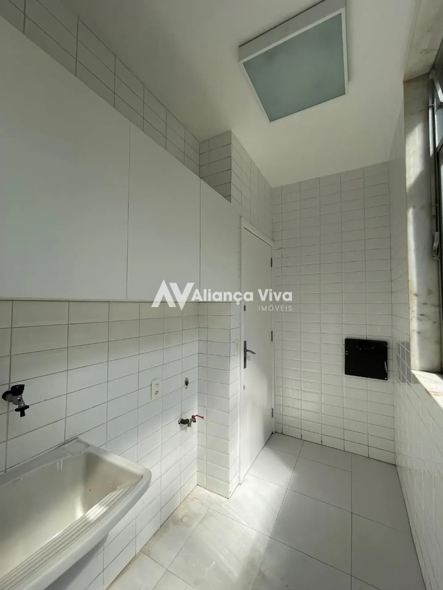 3-bedroom apartment with 1 suite and 4 bathrooms — photo 27