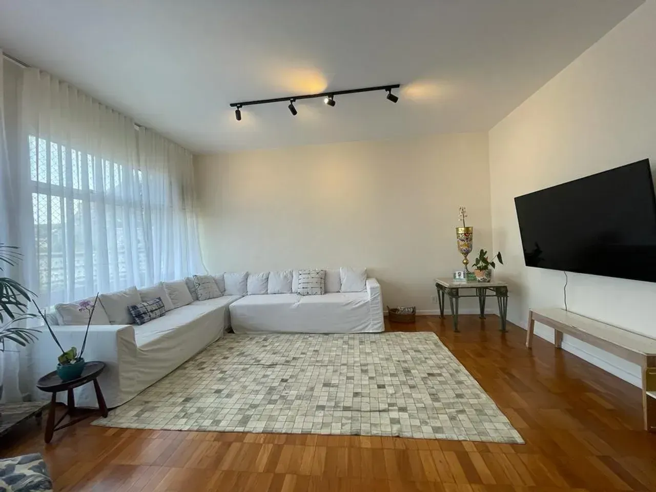 Furnished apartment with 4 bedrooms and closed kitchen — photo 15