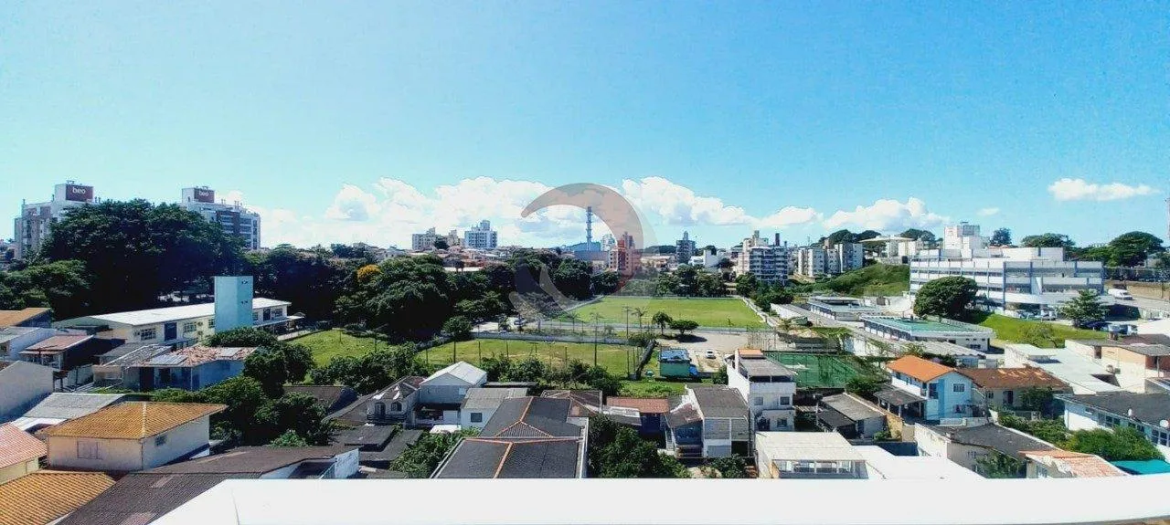Furnished apartment, 91 m², with a grill on the balcony — photo 25