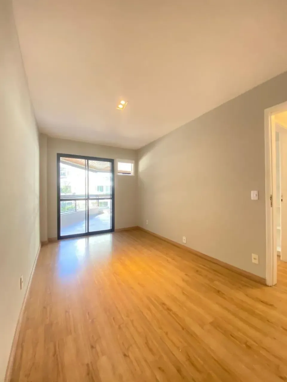 2-bedroom apartment with 3 bathrooms and 1 parking spot, 106 m² — photo 9