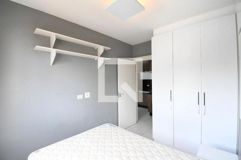 Furnished apartment, 33 m², with a washing machine — photo 8