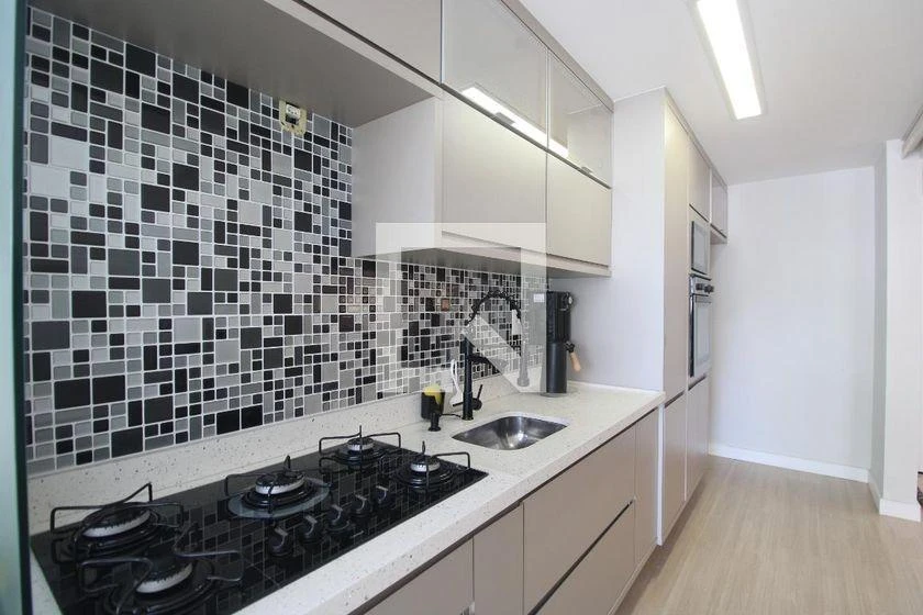 Home office in a 2-bedroom apartment, 74 m² — photo 16