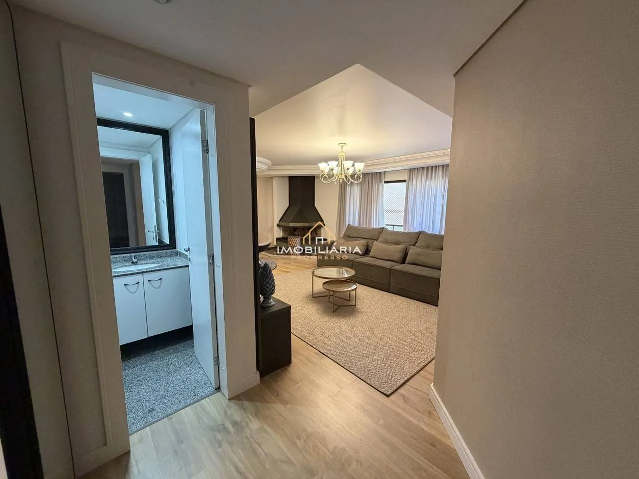 3-bedroom apartment with a home office in Curitiba — photo 26