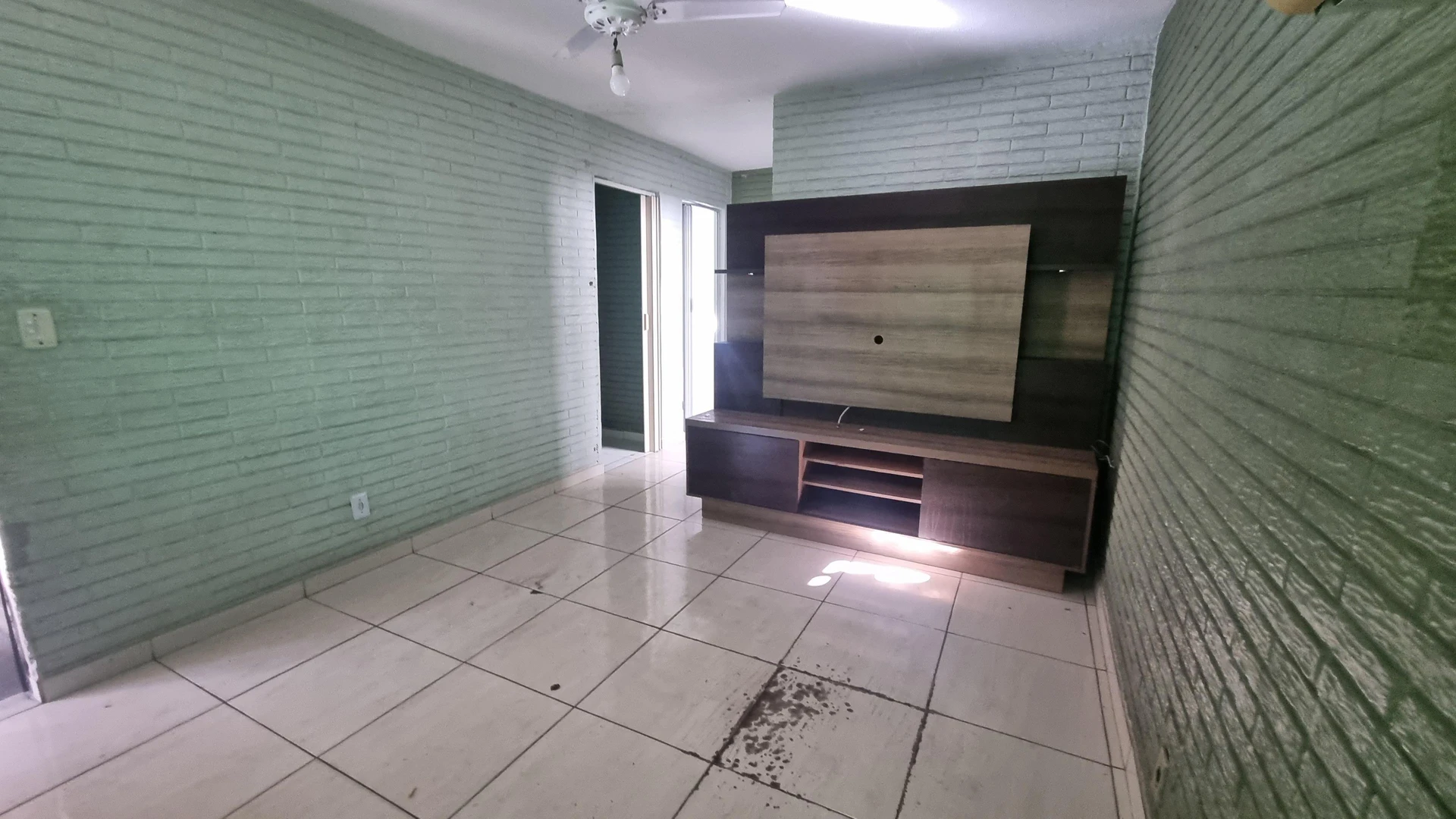 Washing machine in a 5-bedroom house, 200 m² — photo 4