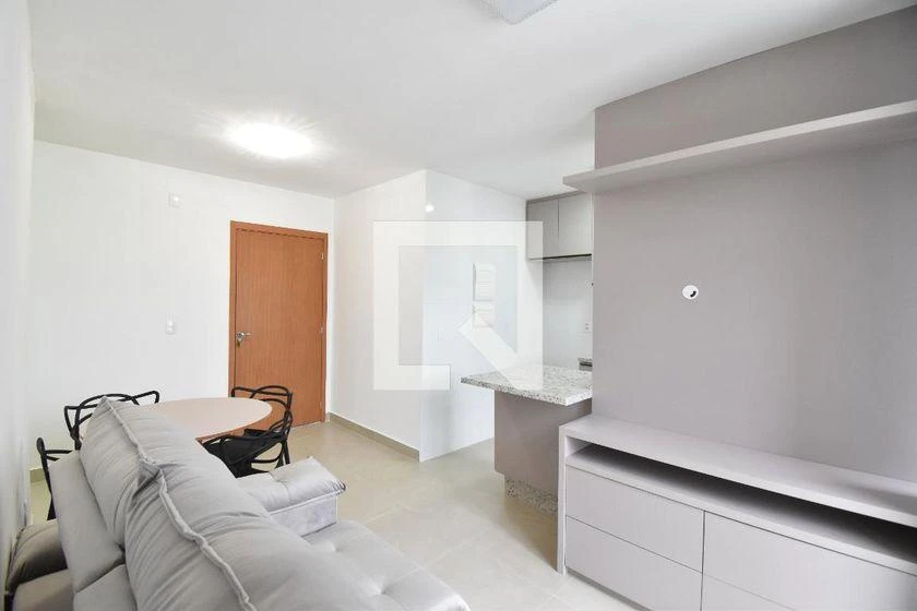 2-bedroom apartment with a home office in Curitiba — photo 17