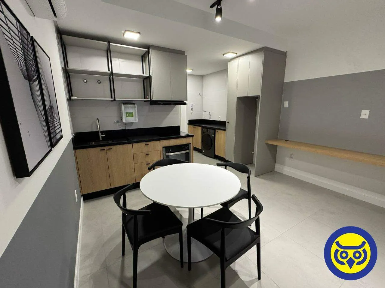 Furnished studio in a building with a gym — photo 4
