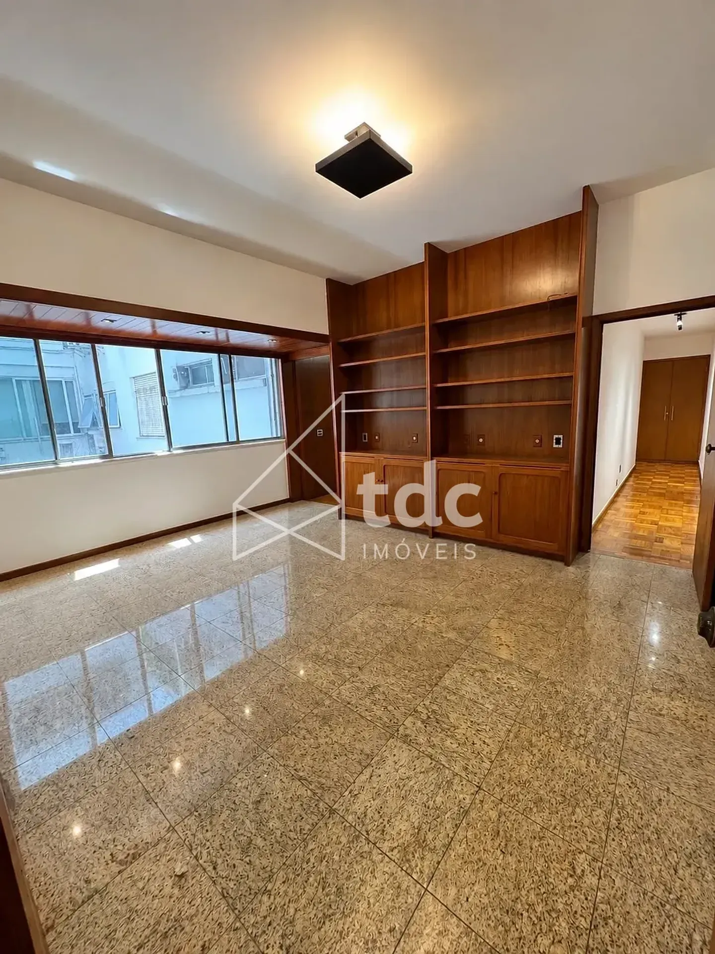 Apartment, 270 m², with floor-to-ceiling windows — photo 5