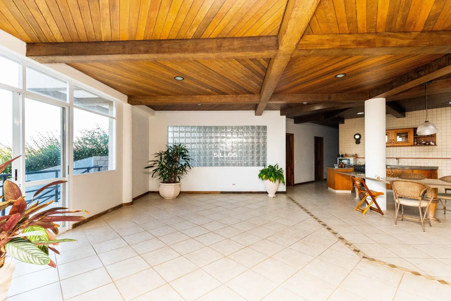 Casa de 5 quartos com banheira, São João — photo 36