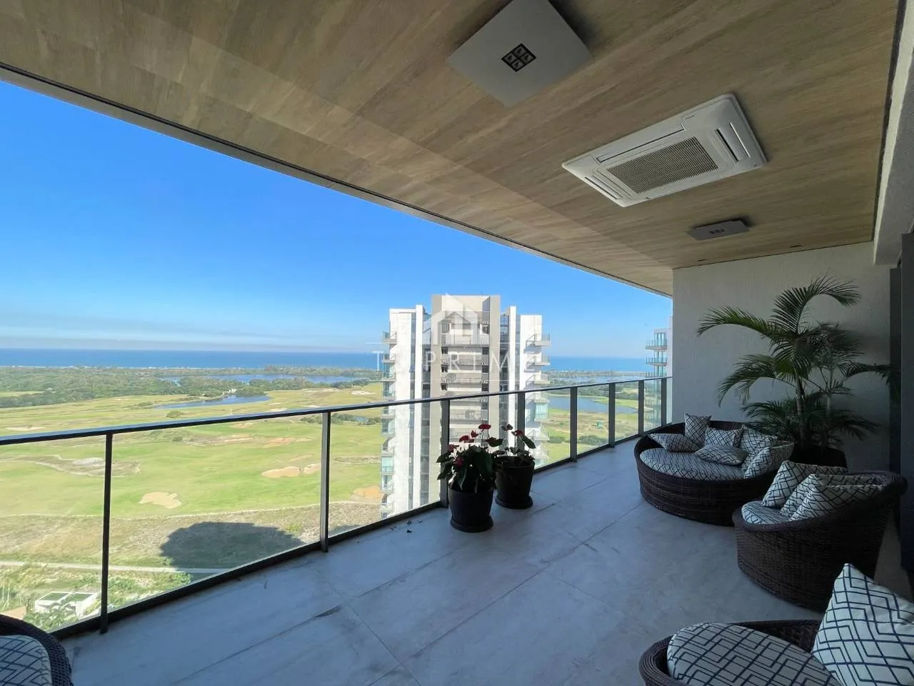 Rental apartment with balcony and 3 bedrooms