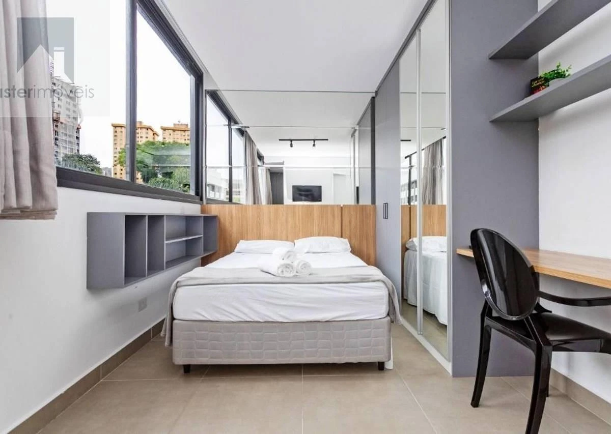 19 m² apartment with floor-to-ceiling windows and a dryer — photo 11