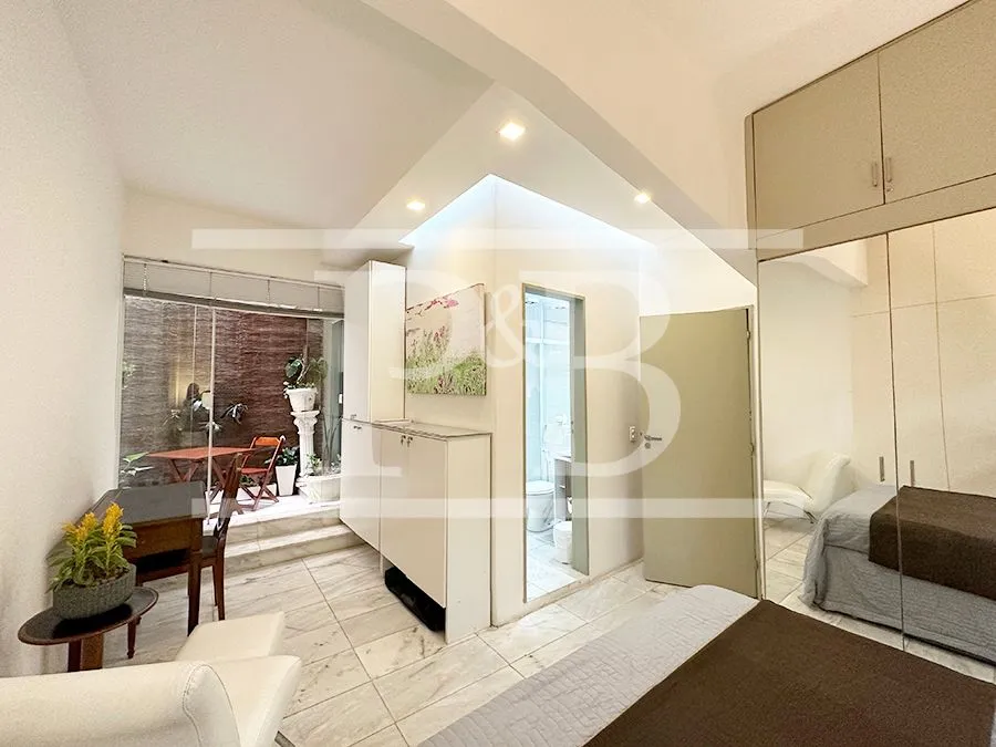2-bedroom apartment with open-plan kitchen — photo 24