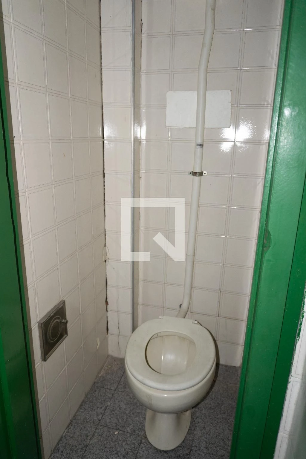 Rental house with 5 bedrooms and a closed kitchen room — photo 35