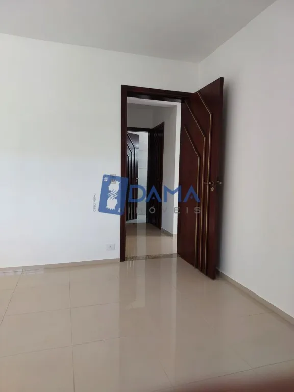 Триплекс-дім на 450 м² з 2 спальнями-сюїтами — photo 70