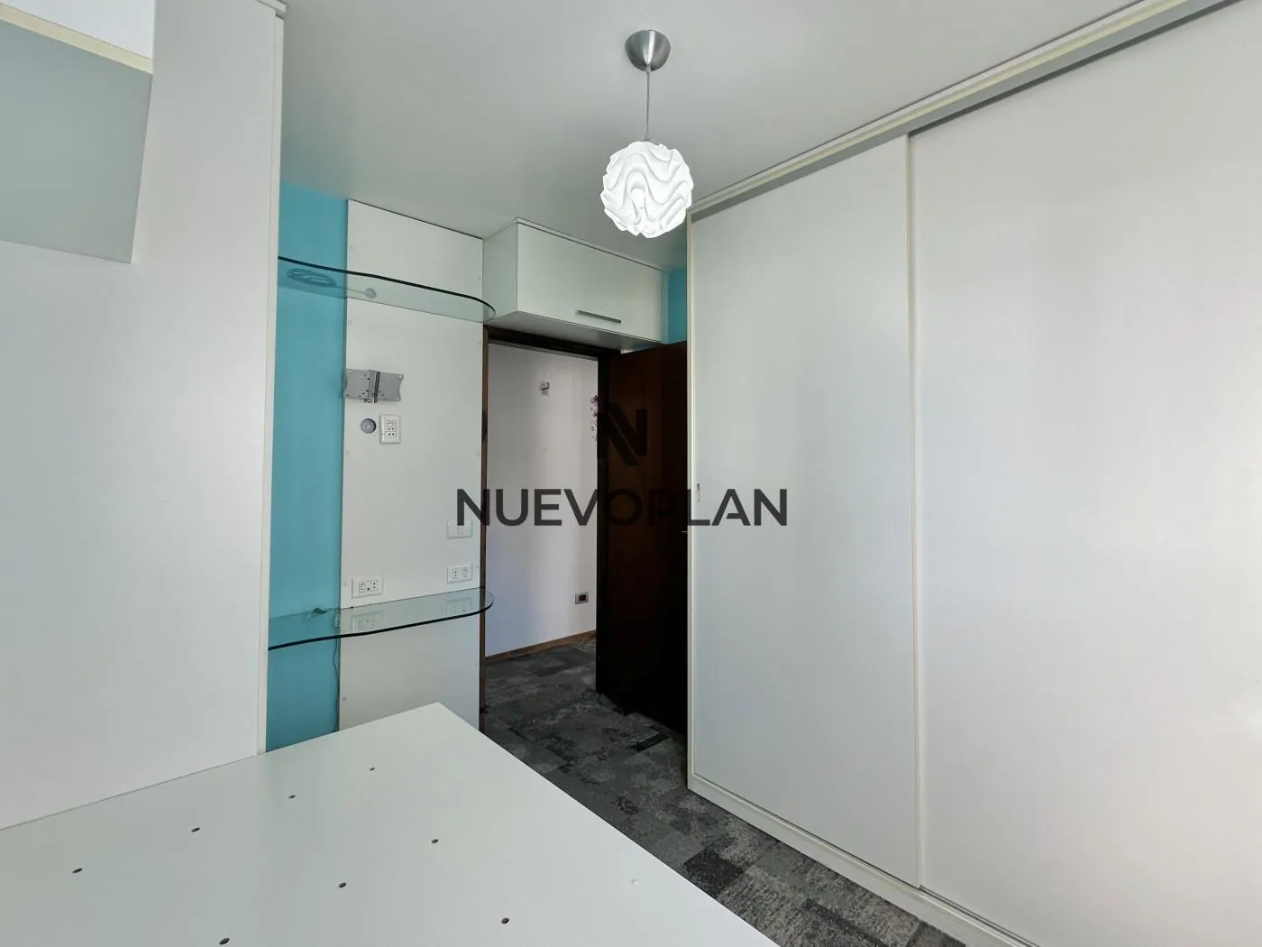 3-bedroom apartment with 1 suite, 2 bathrooms and parking — photo 22